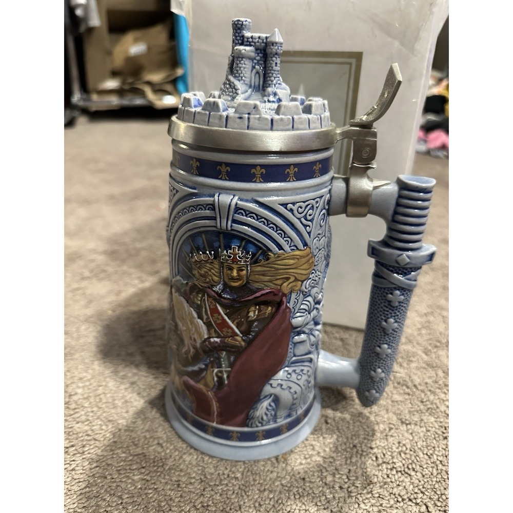 Vtg Avon 1995 Knights of Realm Lidded Beer Stein King Arthur Camelot Fantasy
